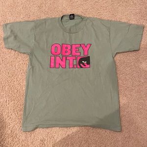 obey tee